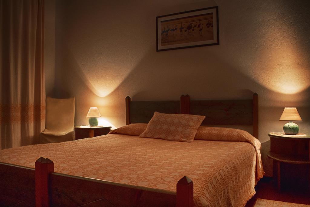 Hotel Ristorante Sa Pedrera Càbras Szoba fotó